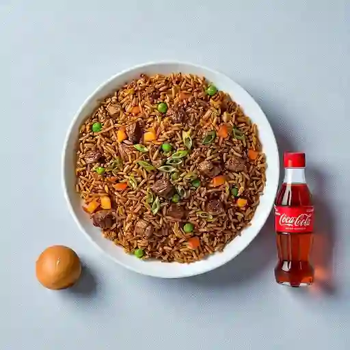 Combo Arroz Yakimeshi + Coca Cola Original 250ML