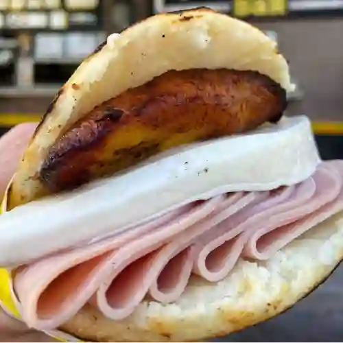 Arepa Jamón y Queso