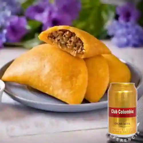 Combo Pastelitos de Carne + Club col. de 330 ml