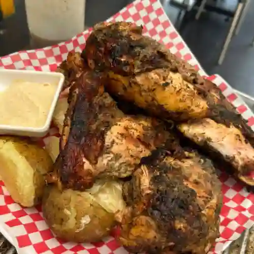 Medio Pollo Arabe (2 Pechugas)