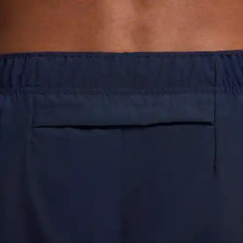 Nike Pantaloneta Challenger Swoosh 5In de Hombre Azul Talla L
