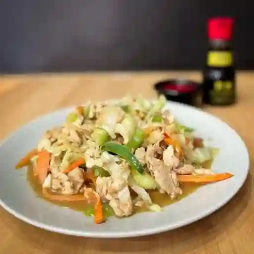Chop Suey de Pollo