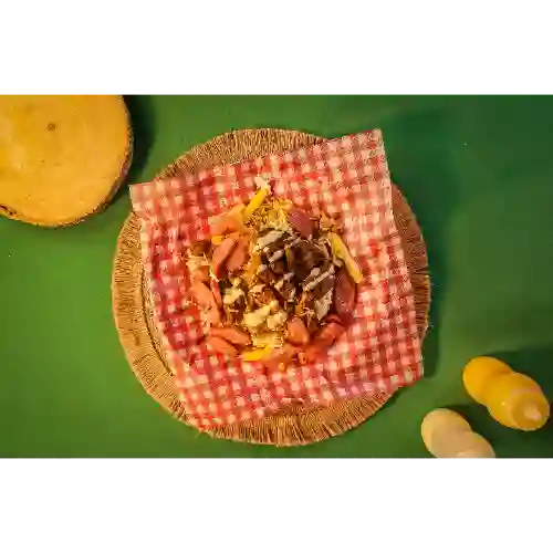 Salchipapa de Carne