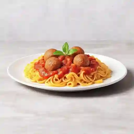 Pasta con Albóndigas