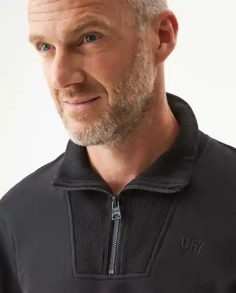 Buzo Half Knob Negro Sombrío Ultraoscuro Talla M Chevignon