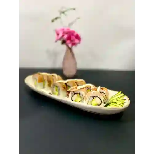 Salmon Aburi Roll 10 Piezas