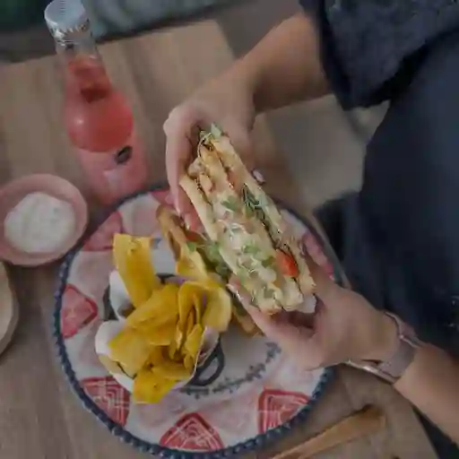 Club sandwich de pollo