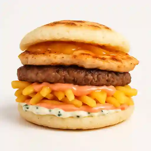 Arepa Mixta Carne Hamburguesa y Pollo