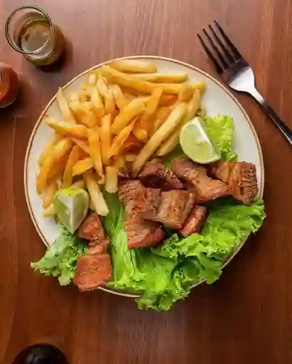 Chicharrón con Papas