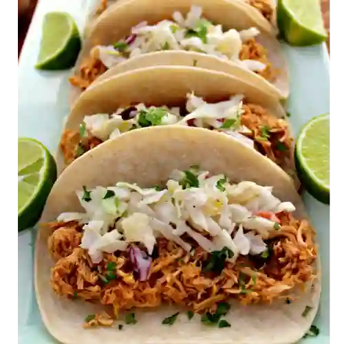 Tacos de Pollo Desmechado (3)