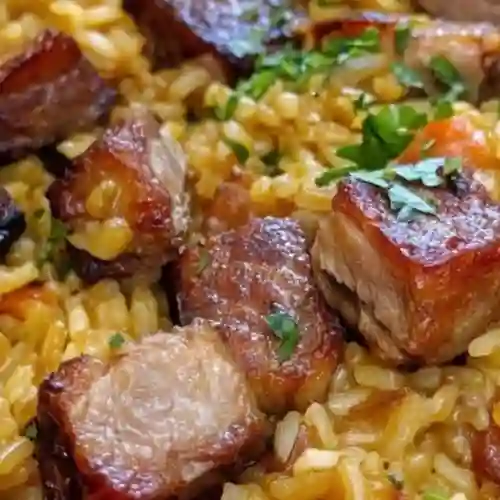 Arroz de Cerdo Al Barril Apastelado