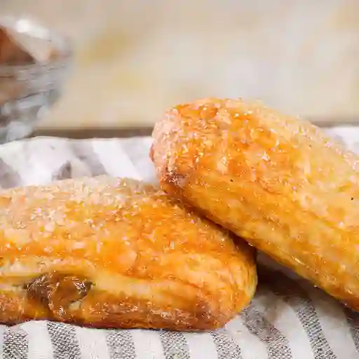 Pastel Arequipe y Queso