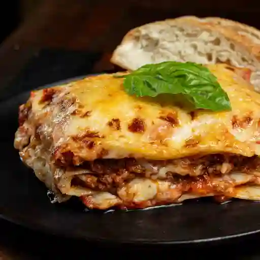 Lasagna boloñesa