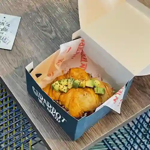 Croissant de Aguacate