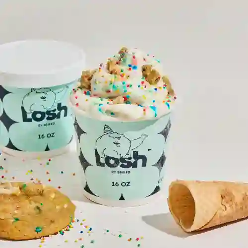 Gelato Losh Birthday Cake 1/2l