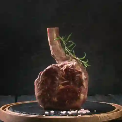 Tomahawk Steak