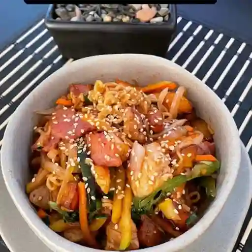 Yusti