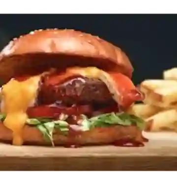 Burger Rancherita + Papas + Limonada
