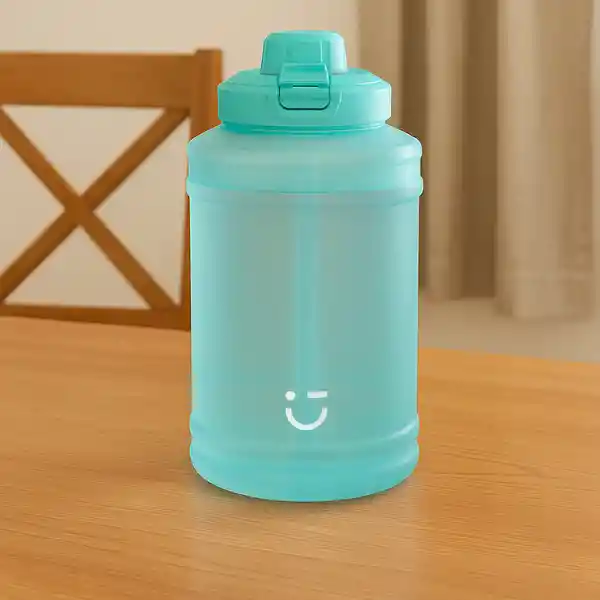 Botella Pitillo y Tapa Abatible Verde 1900 mL Serie Miniso