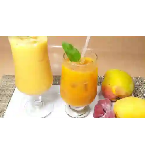 Jugo de Mango en Agua