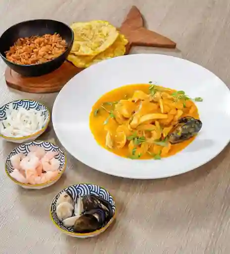 Pescado en Salsa de Mariscos