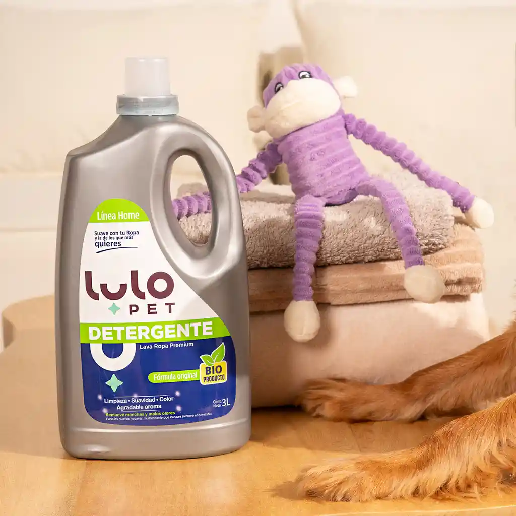 LuloPet Detergente Premium Lava Ropa Para Mascotas 3Lt