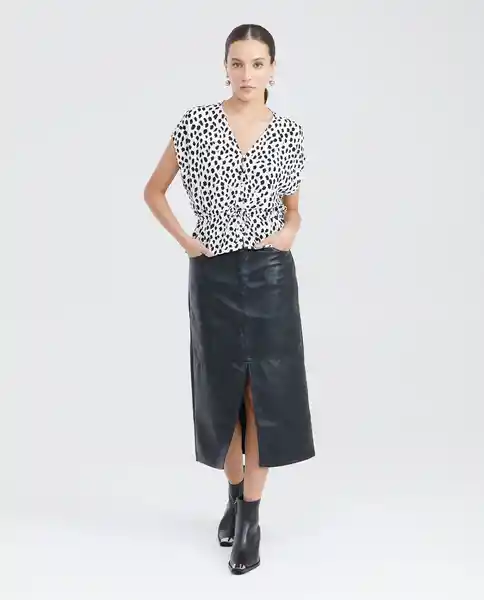 Camiseta Spotted V Neck Blouse Crudo Cannoli Claro T L Chevignon