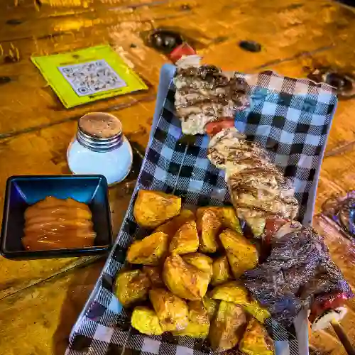 Brocheta Mixta