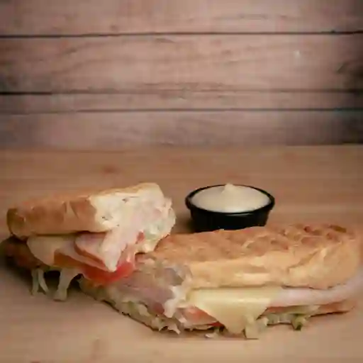 Sandwich cordero