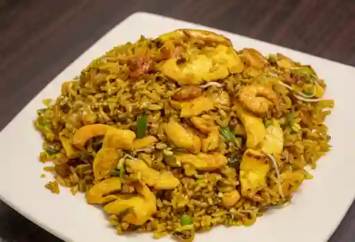 Arroz con Pollo y Camarones