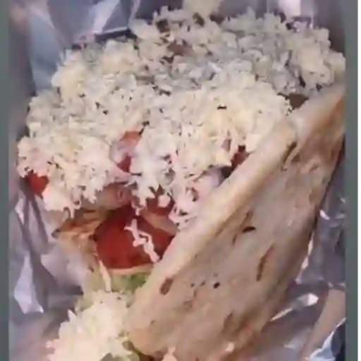 Arepa de chorizo y butifarra