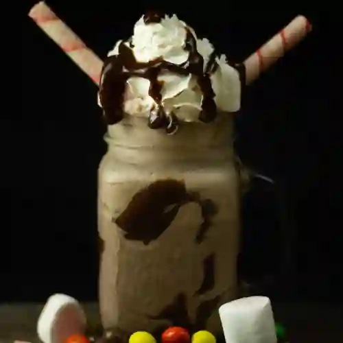 Malteada cookies and cream