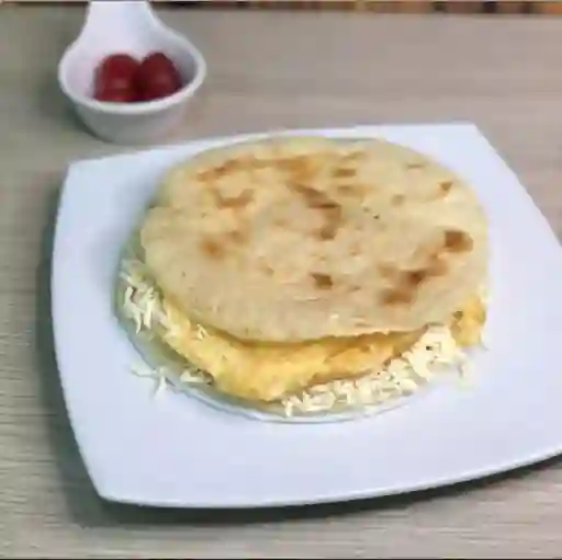 Huevos Revueltos con Arepa