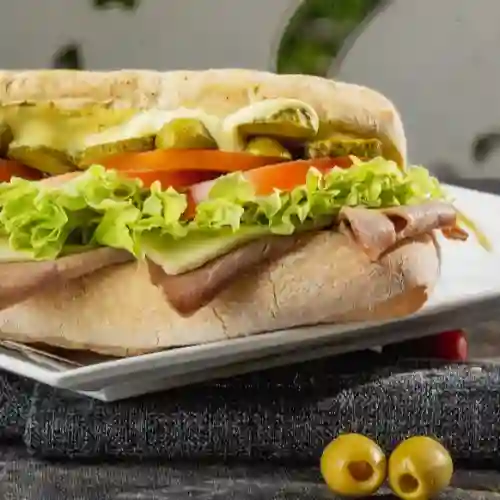 Sándwich Roastbeef en Combo