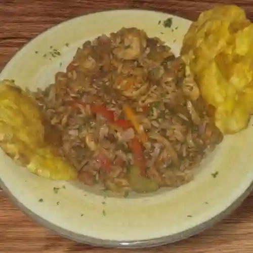 Arroz Chaufa Mar y Tierra