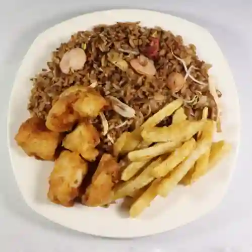 Arroz y Nuggets de Pollo