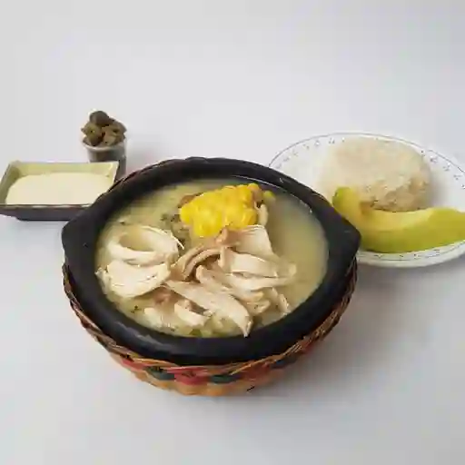 Ajiaco Típico Mediano
