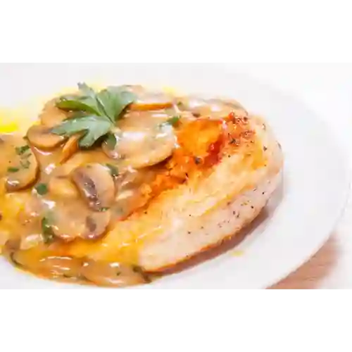 Pollo Champiñones