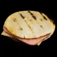 Arepa con Jamón y Queso