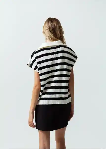 Suéter Tejido Mujer Crudo Marfil Claro M/L 581G069 Naf Naf