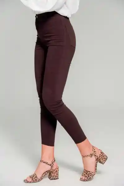 Pantalón Bengaline Color Café Oscuro Talla 6 Ragged