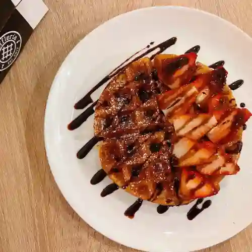 Waffle Fresa + Chocolate Hersheys