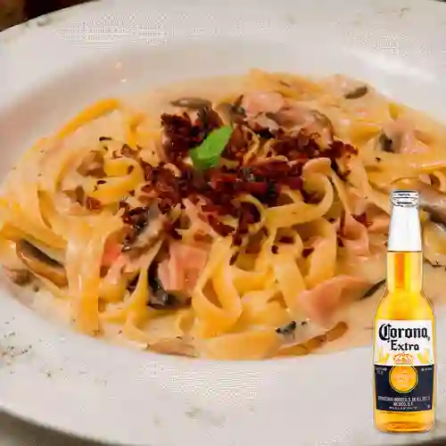 Combo Pasta Carbonara + Corona 330 ml