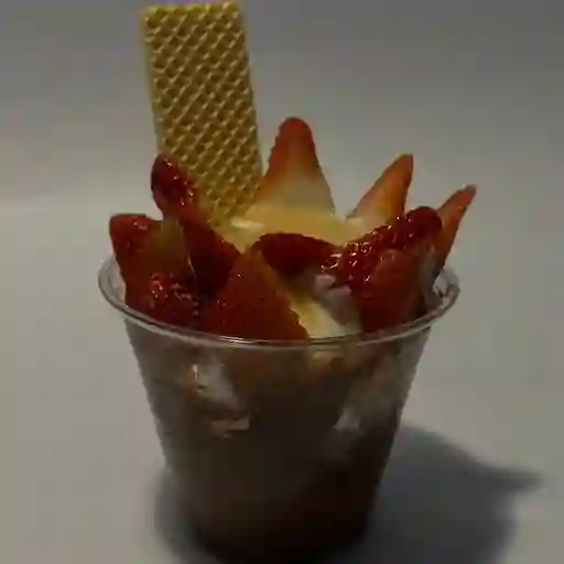 Mini Fresas con Crema