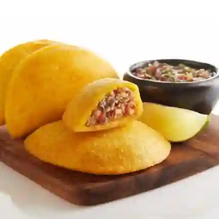 Empanada Desmechada con Papa