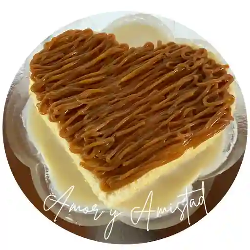 Torta 4 leches corazón + porción
