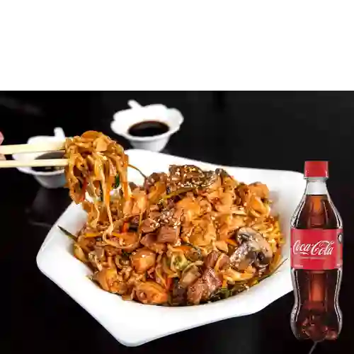 Combo Wok Noodles + Coca Cola Original 600ML