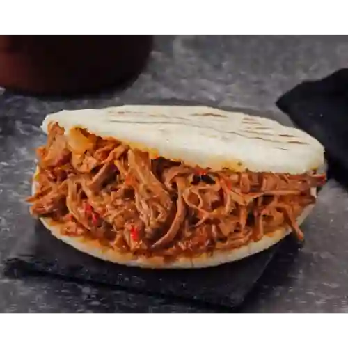Arepa Rellena Ropavieja