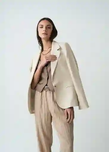 Blazer Mujer Beige Polvillo Medio Talla M 522G073 Naf Naf