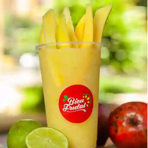 Batido mango michelado especial